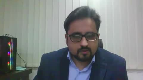 Snapshot of ballbustingslave1987nolimits chatting on 12/09/24, 06:01 Ballbusting Slave online show from 12/09/24, 06:01