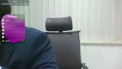 Snapshot of ballbustingslave1987nolimits chatting on 12/10/24, 01:11 Ballbusting Slave online show from 12/10/24, 01:11