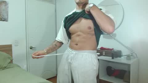Snapshot of baltazardupont chatting on 12/05/24, 02:42 Andres - online show from 12/05/24, 02:42