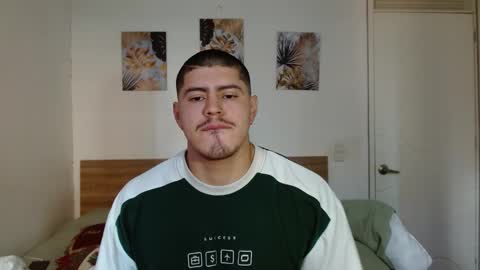 Snapshot of baltazardupont chatting on 12/19/24, 12:34 Andres - online show from 12/19/24, 12:34