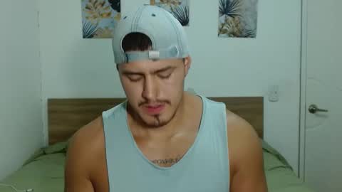 Snapshot of baltazardupont chatting on 02/09/25, 02:49 Andres - online show from 02/09/25, 02:49