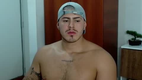 Snapshot of baltazardupont chatting on 02/25/25, 02:25 Andres - online show from 02/25/25, 02:25