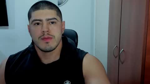 Snapshot of baltazardupont chatting on 09/26/25, 10:52 Andres - online show from 09/26/25, 10:52
