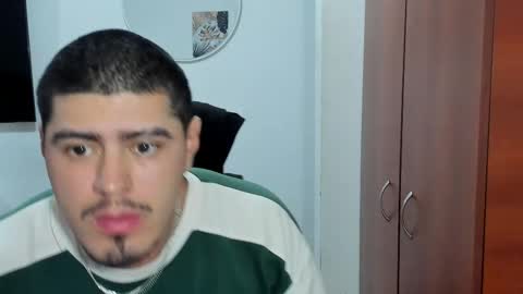 Andres -  online show from 11/01/25, 02:46