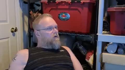 Snapshot of baltomoron69 chatting on 12/15/25, 12:42 baltomoron69 online show from 12/15/25, 12:42