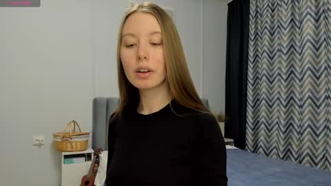 Snapshot of bam_bi chatting on 12/09/24, 09:26 Kira online show from 12/09/24, 09:26