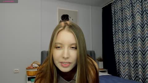 Snapshot of bam_bi chatting on 01/08/25, 05:05 Kira online show from 01/08/25, 05:05