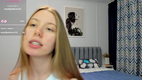 Snapshot of bam_bi chatting on 01/15/25, 08:05 Kira online show from 01/15/25, 08:05