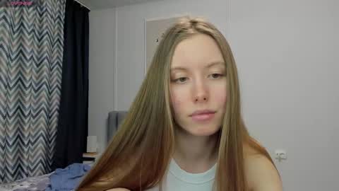 Snapshot of bam_bi chatting on 02/19/25, 11:57 Kira online show from 02/19/25, 11:57