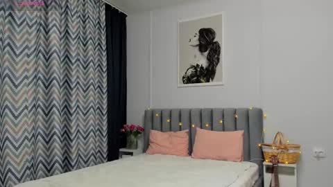 Snapshot of bam_bi chatting on 03/10/25, 11:38 Kira online show from 03/10/25, 11:38