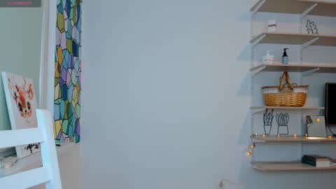 Snapshot of bam_bi chatting on 10/05/25, 03:54 Kira online show from 10/05/25, 03:54