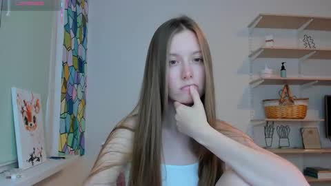 Snapshot of bam_bi chatting on 10/15/25, 08:42 Kira online show from 10/15/25, 08:42