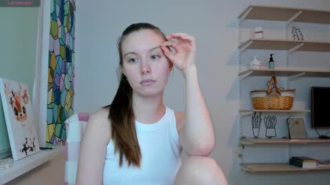 Snapshot of bam_bi chatting on 11/04/25, 01:38 Kira online show from 11/04/25, 01:38