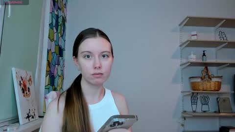 Snapshot of bam_bi chatting on 11/06/25, 02:56 Kira online show from 11/06/25, 02:56