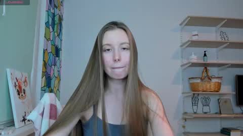 Snapshot of bam_bi chatting on 11/11/25, 05:07 Kira online show from 11/11/25, 05:07