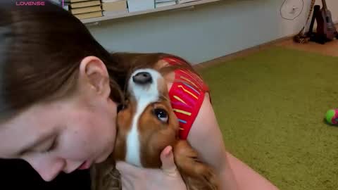 Kira online show from 02/17/26, 08:15