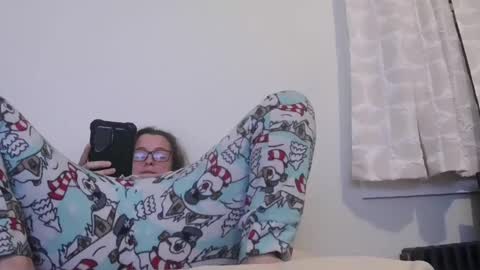 bambiboo8113 online show from 10/23/25, 07:29