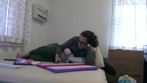 bambiboo8113 online show from 11/25/25, 07:36