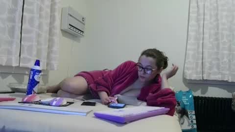 bambiboo8113 online show from 12/01/25, 05:45