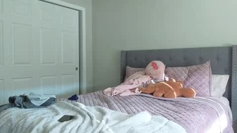 bambifarrina online show from 10/27/25, 06:56