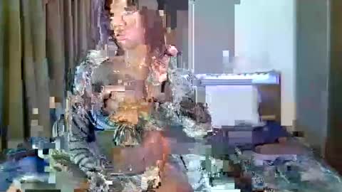 Snapshot of bambigirlxx chatting on 10/17/25, 03:58 Rose OF 70 discount online show from 10/17/25, 03:58