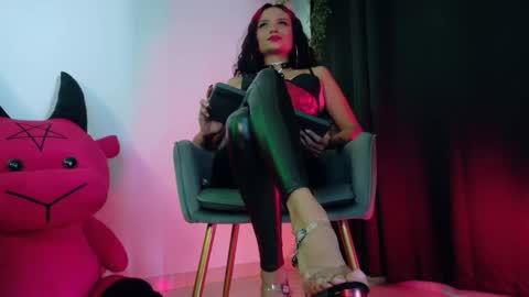 Bambi online show from 02/16/26, 05:31