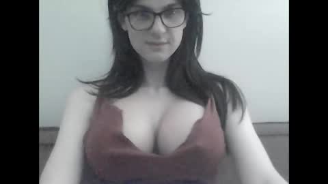 Snapshot of bambilovets1 chatting on 01/29/25, 01:48 Bambi online show from 01/29/25, 01:48