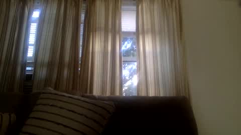 Snapshot of banana5289 chatting on 01/01/25, 02:20 banana5289 online show from 01/01/25, 02:20