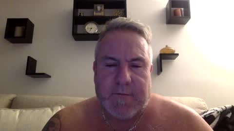 Snapshot of banana5289 chatting on 01/20/25, 11:43 banana5289 online show from 01/20/25, 11:43