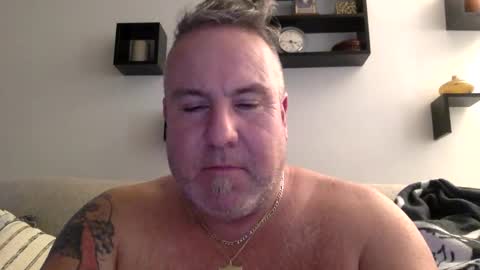 Snapshot of banana5289 chatting on 02/03/25, 08:24 banana5289 online show from 02/03/25, 08:24