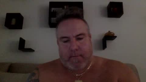 Snapshot of banana5289 chatting on 02/15/25, 03:06 banana5289 online show from 02/15/25, 03:06