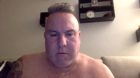 Snapshot of banana5289 chatting on 02/22/25, 07:34 banana5289 online show from 02/22/25, 07:34