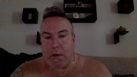 Snapshot of banana5289 chatting on 03/09/25, 01:37 banana5289 online show from 03/09/25, 01:37