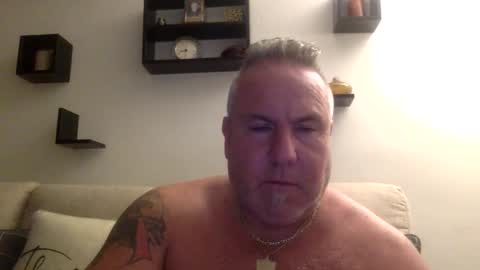 Snapshot of banana5289 chatting on 10/13/25, 12:27 banana5289 online show from 10/13/25, 12:27