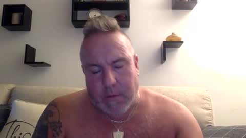 Snapshot of banana5289 chatting on 10/22/25, 07:24 banana5289 online show from 10/22/25, 07:24