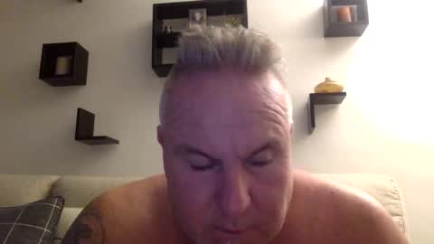 Snapshot of banana5289 chatting on 10/23/25, 10:30 banana5289 online show from 10/23/25, 10:30