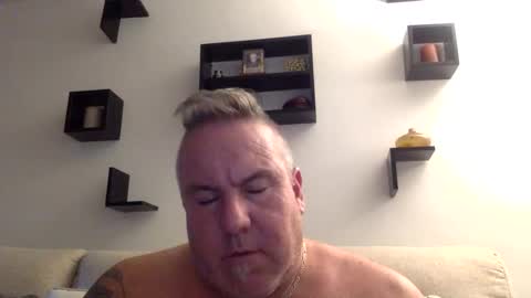 banana5289 online show from 10/31/25, 07:26