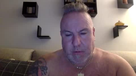 banana5289 online show from 02/12/26, 09:32