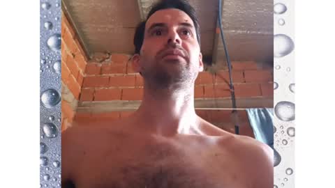Snapshot of banana_argen_15 chatting on 01/20/25, 05:06 Ezequiel online show from 01/20/25, 05:06