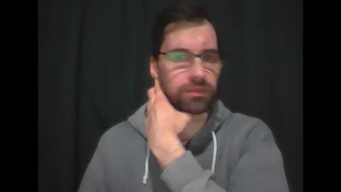 Snapshot of banana_argen_15 chatting on 11/12/25, 01:39 Ezequiel online show from 11/12/25, 01:39