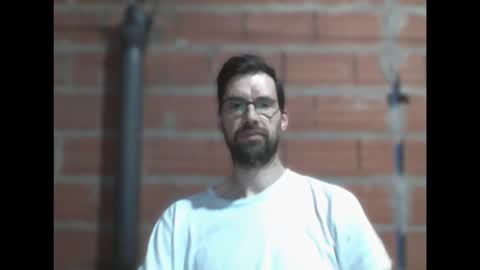 Snapshot of banana_argen_15 chatting on 11/13/25, 11:36 Ezequiel online show from 11/13/25, 11:36