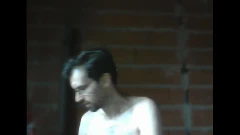 Snapshot of banana_argen_15 chatting on 12/21/25, 10:17 Ezequiel online show from 12/21/25, 10:17