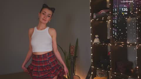 Ellen and  online show from 12/27/24, 06:24