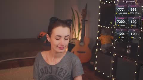 Ellen and  online show from 03/08/25, 04:39