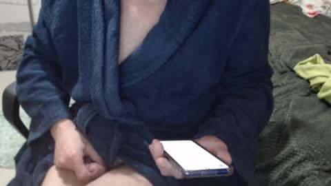 Snapshot of banderkin1980 chatting on 02/16/25, 06:21 Kengoo4girls online show from 02/16/25, 06:21