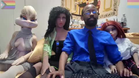 Bando Husbando online show from 11/18/25, 03:01