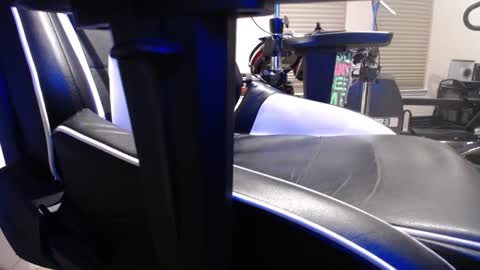 Snapshot of baneisher chatting on 02/20/25, 07:23 Baneisher online show from 02/20/25, 07:23