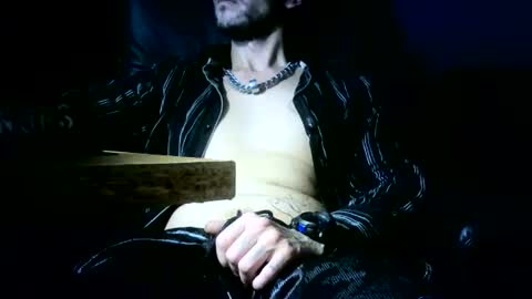 Snapshot of banginondadrumsalldaylong chatting on 09/28/25, 04:40 banginondadrumsalldaylong online show from 09/28/25, 04:40