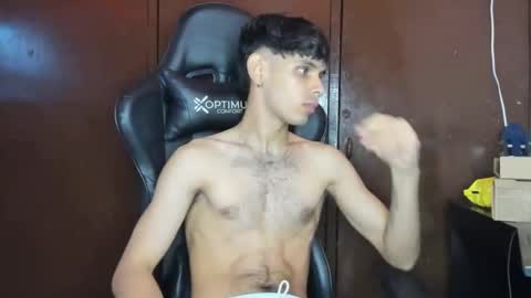 Damiano online show from 10/20/25, 12:44