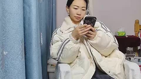 Snapshot of baomi2025 chatting on 01/19/26, 12:14 baimi online show from 01/19/26, 12:14